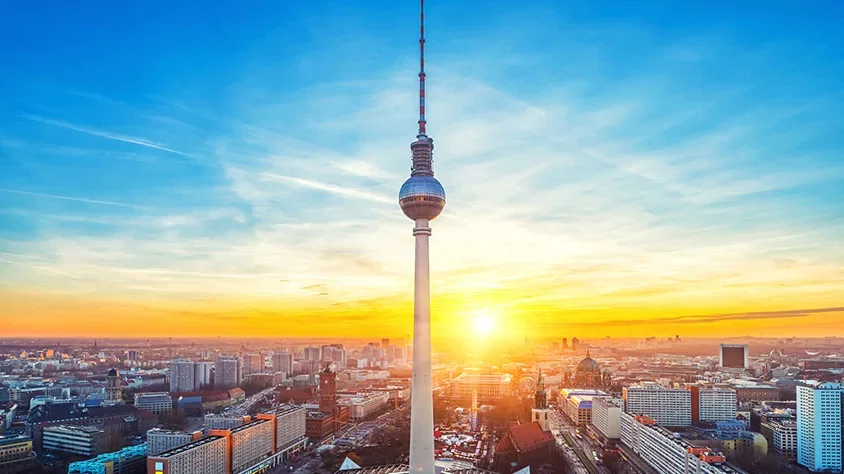 Todas Las Capitales Imperiales visitando Alemania, República Checa, Eslovaquia, Austria, Hungría con Mega Travel México
