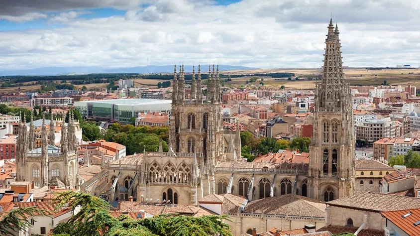 Mega Europa con Disneyland visitando España, Francia, Suiza, Italia con Mega Travel México
