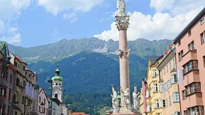 MT-12100 Europa 10 Naciones