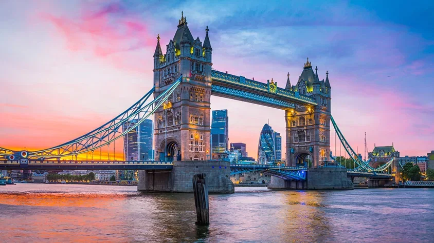 Londres Encantado visitando Inglaterra con Mega Travel México
