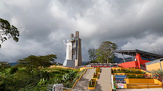 Estatua de el Santisimo en Bucaramanga Estatua de el Santisimo en Bucaramanga