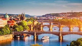 Puesta del Sol en Praga Puesta del Sol en Praga