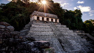 Templo de inscripciones en palenque Templo de inscripciones en palenque