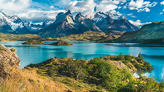 Lago Azul Montañas Nevadas Lago Azul Montañas Nevadas